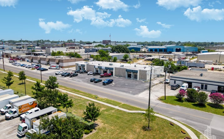 Pictures of Industrial property located at 5410-5422 Schertz Road, San Antonio, TX 78233 for lease - image #1