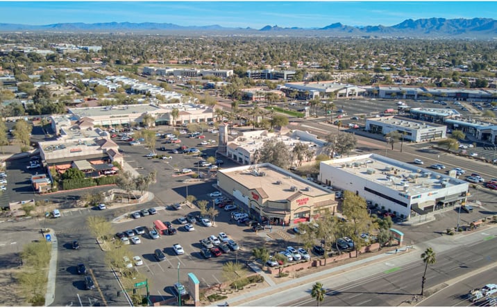 Pictures of Retail property located at 10810 North Tatum Boulevard, Phoenix, AZ 85028 for lease - image #1