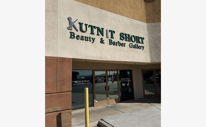 Pictures of Retail property located at 5081 N RAINBOW BLVD, LAS VEGAS, NV 89130-1626 for lease - image #1