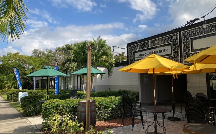 Pictures of Retail, Office property located at 2161 MCGREGOR BLVD, FORT MYERS, FL 33901 for lease - image #1