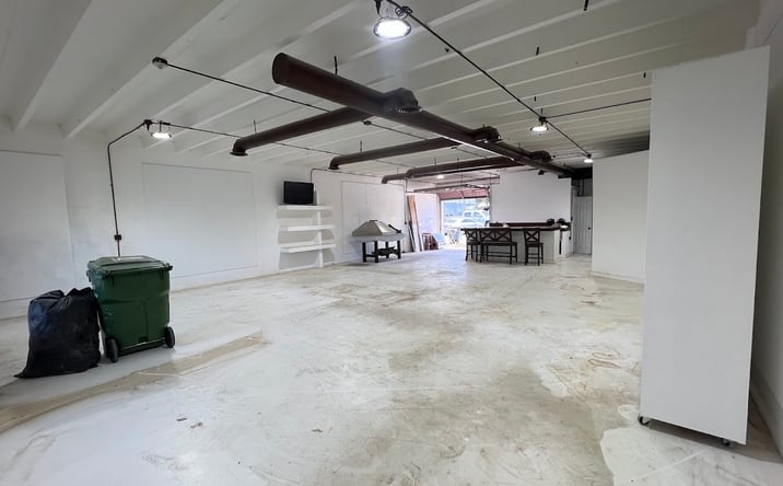 Pictures of Retail property located at 1326 North East Avenue, Sarasota, FL 34237 for lease - image #1