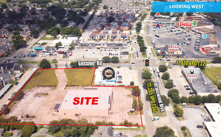 Pictures of Retail property located at 8535 S Braeswood Blvd, Houston, TX 77071 for lease - image #1