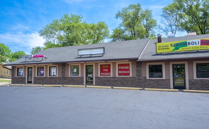 Pictures of Retail, Office property located at 209 South Ford Boulevard, Ypsilanti, MI 48198 for lease - image #1