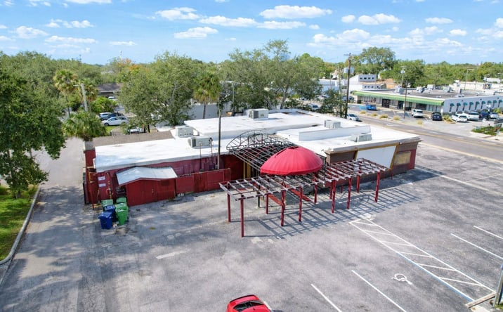Pictures of Retail, Restaurant property located at 2408 West Kennedy Boulevard, Tampa, FL 33609 for lease - image #1