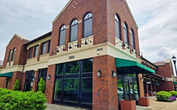 Pictures of Retail, Restaurant property located at 17510 Provost Street, Suite 101, Lake Oswego, OR 97034 for lease - image #1