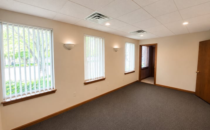 Pictures of Office, Special Purpose property located at 8903 Broadway, Merrillville, IN 46410 for lease - image #1