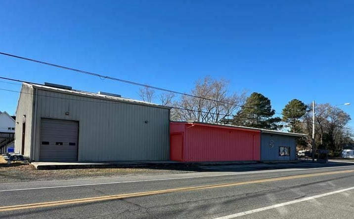 Pictures of Retail property located at 501 N Bi State Blvd, Delmar, DE 19940 for lease - image #1