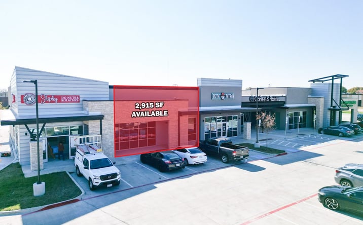 Pictures of Retail property located at 504 Belt Line Rd, Cedar Hill, TX 75104 for lease - image #1