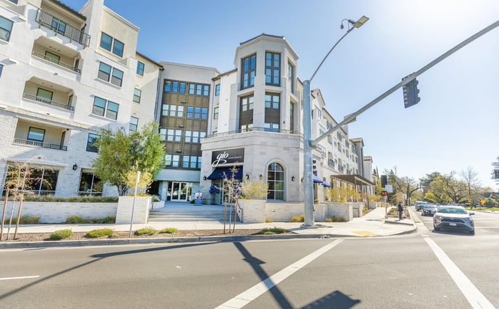 Pictures of Retail, Restaurant property located at 3675 T Street, Sacramento, CA 95816 for lease - image #1