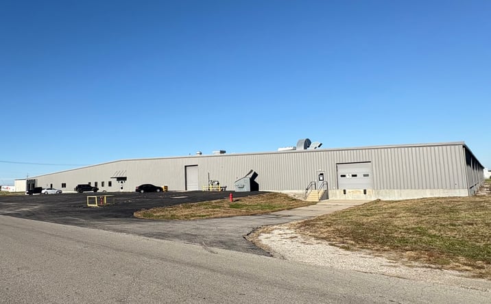 Pictures of Retail, Industrial property located at 2200 4th Avenue Freeman Field, Seymour, IN 47274 for lease - image #1