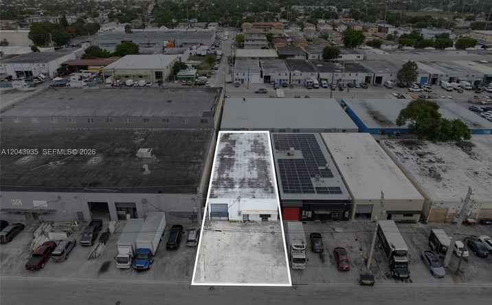 Pictures of Industrial property located at 693 W 26th St, Hialeah, FL 33010 for lease - image #1