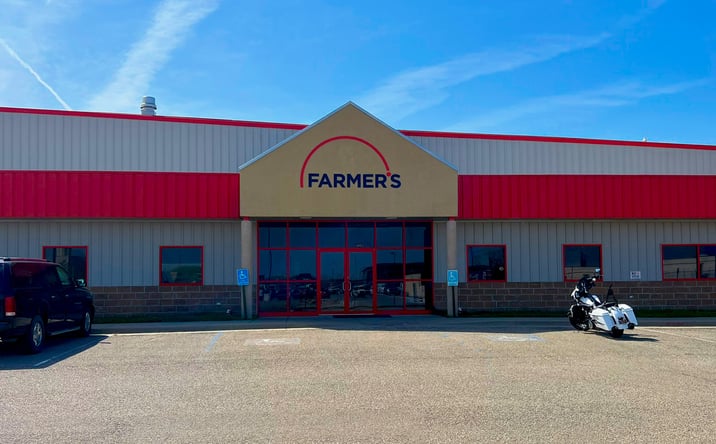 Pictures of Industrial property located at 3002 Industrial St, Junction City, KS 66441 for lease - image #1
