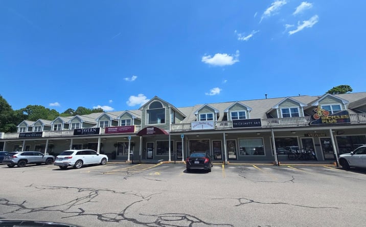 Pictures of Retail, Office property located at 391 East Central Street, Franklin, MA 02038 for lease - image #1