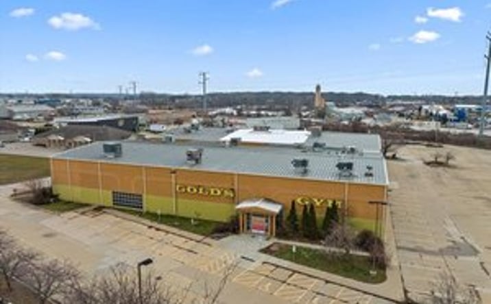 Pictures of Industrial, Special Purpose property located at 11 Currency Dr, Bloomington, IL 61704 for lease - image #1
