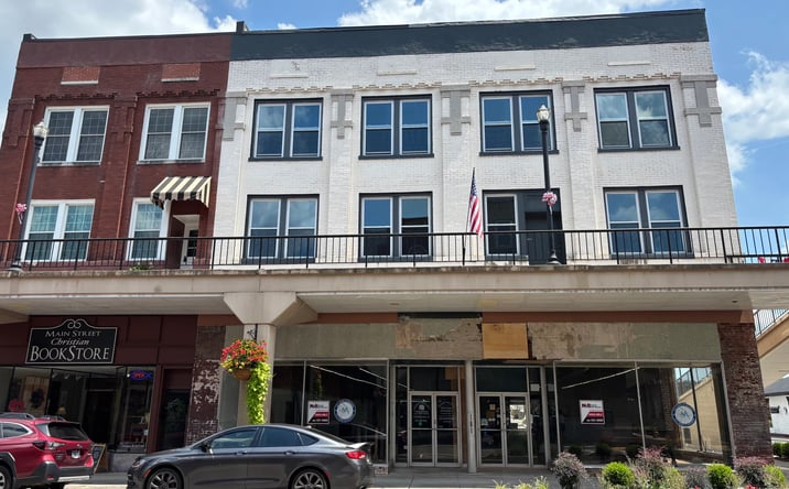 Pictures of Retail, Office, Special Purpose property located at 181 W Main St, Morristown, TN 37814 for lease - image #1