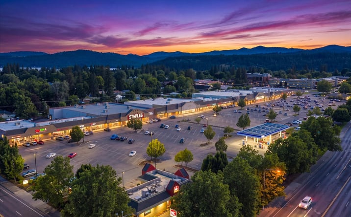 Pictures of Retail property located at 220 West Ironwood Drive, Coeur d'Alene, ID 83814 for lease - image #1