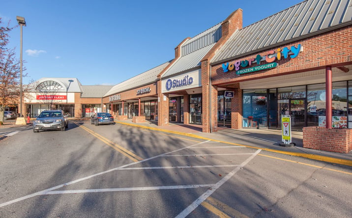 Pictures of Retail property located at 935 Riverdale St, West Springfield, MA 01089 for lease - image #1