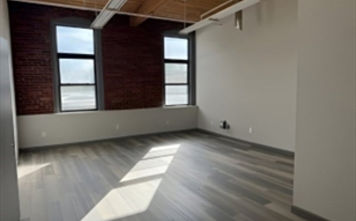 Pictures of Office property located at 60 Pine St - Unit 4, Methuen, MA 01844 for lease - image #1