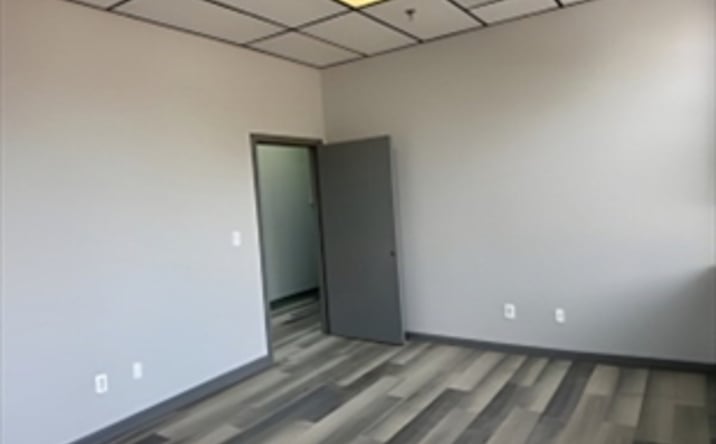 Pictures of Office property located at 60 Pine St - Unit 7, Methuen, MA 01844 for lease - image #1