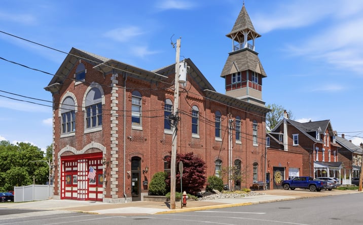 Pictures of Restaurant property located at 301 Walnut Street, Royersford, PA 19468 for lease - image #1