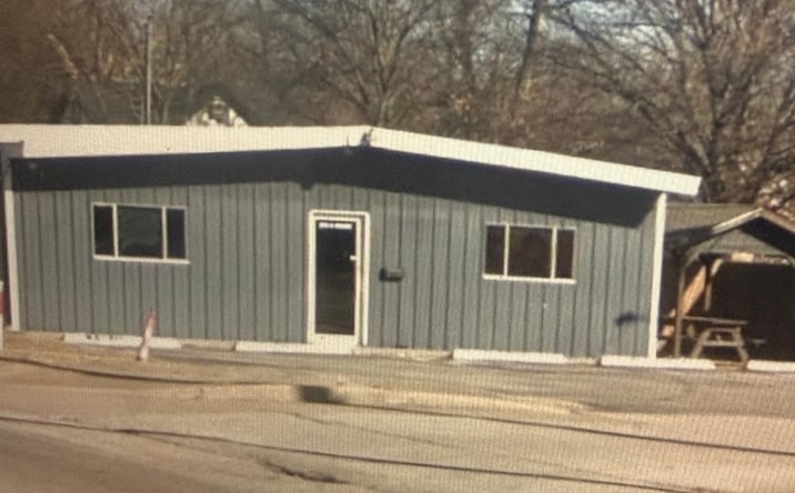 Pictures of Retail, Office, Special Purpose property located at 202 North Osage Avenue, Dewey, OK 74029 for lease - image #1
