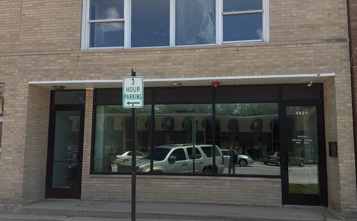 Pictures of Retail property located at 4921 Butterfield Rd, Hillside, IL 60162 for lease - image #1