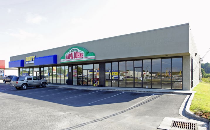 Pictures of Retail property located at 1644-1648 2nd Avenue Southwest, Cullman, AL 35055 for lease - image #1