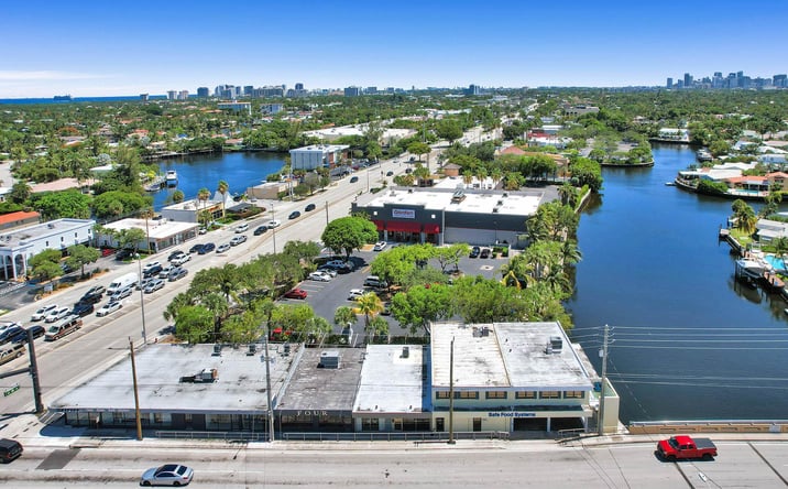 Pictures of Retail property located at 2208 NE 26th Avenue A, Fort Lauderdale, FL 33305 for lease - image #1