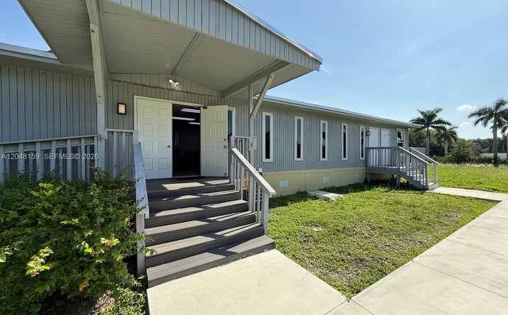 Pictures of Special Purpose property located at 18500 Griffin Rd, Southwest Ranches, FL 33332 for lease - image #1