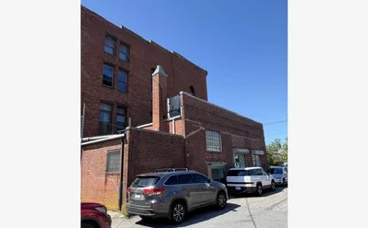 Pictures of Retail, Office, Special Purpose property located at 1098 Main Street, Brockton, MA 02301 for lease - image #1