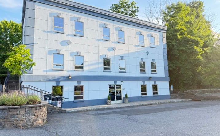 Pictures of Office property located at 107 W MAIN ST, CLINTON, NJ 08809-1286 for lease - image #1