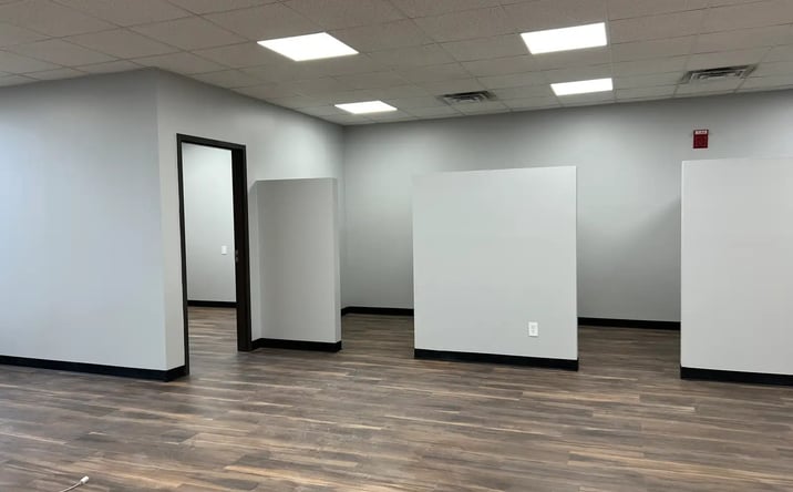 Pictures of Industrial property located at 2540 Ridgemar Ct, Louisville, KY 40299 for lease - image #1