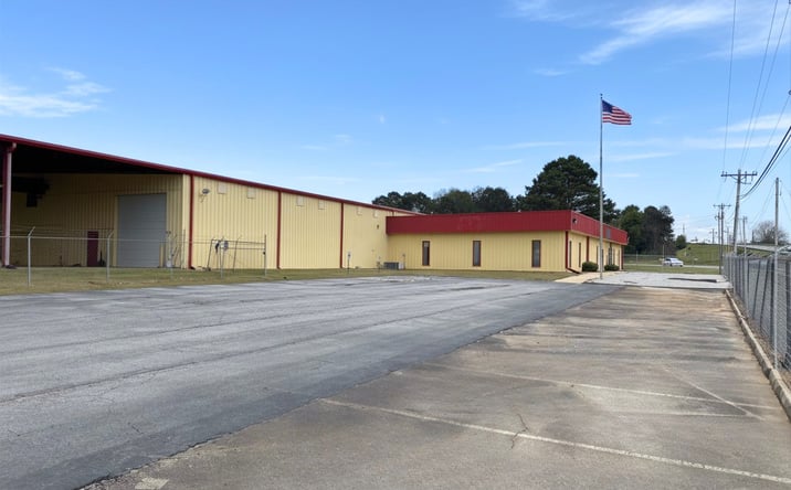 Pictures of Industrial property located at 2000 Dogwood Drive SE, Conyers, GA 30013 for lease - image #1