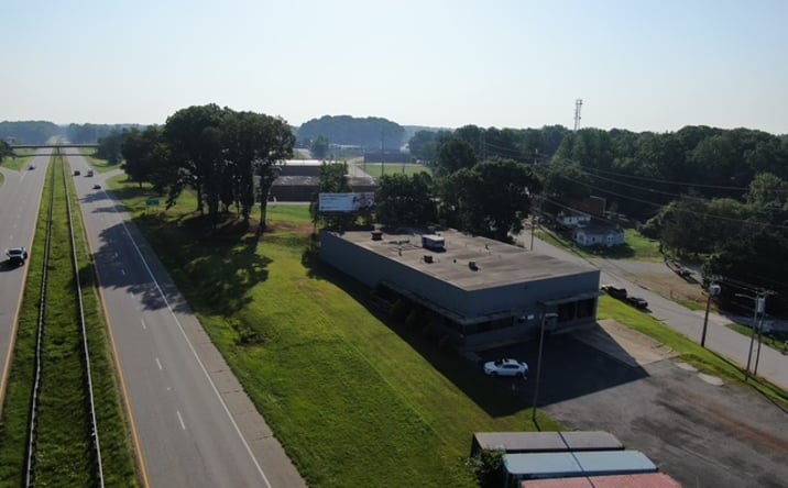 Pictures of Industrial property located at 2216 DUNMORE CT, HIGH POINT, NC 27263-1600 for lease - image #1