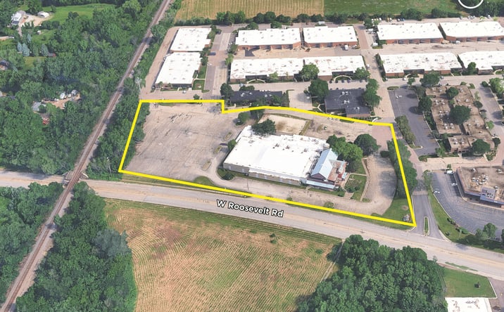 Pictures of Retail property located at 243 West Roosevelt Road, West Chicago, IL 60185 for lease - image #1