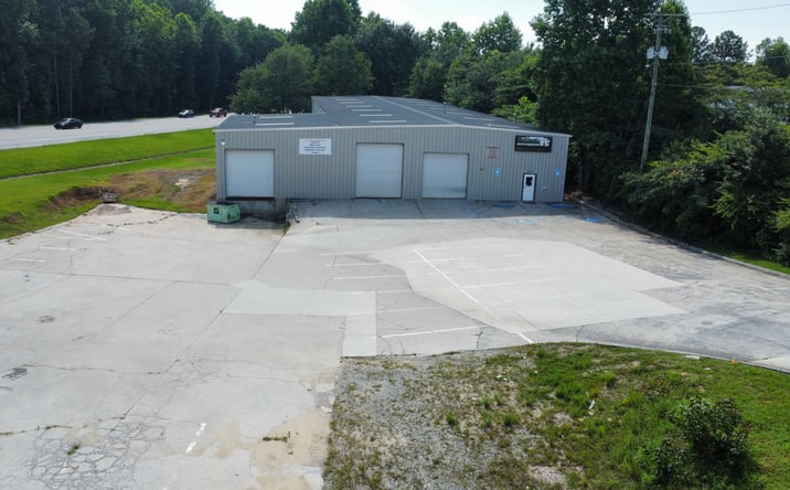 Pictures of Industrial property located at 4041 LAWLER DR, POWDER SPRINGS, GA 30127-3856 for lease - image #1