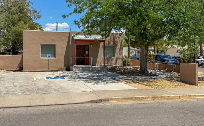 Pictures of Retail, Office property located at 124 Wellesley Drive Southeast, Albuquerque, NM 87106 for lease - image #1