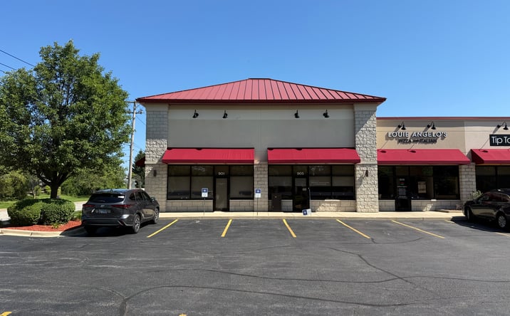 Pictures of Office, Retail property located at 901-905 E Wilson St, Batavia, IL 60510 for lease - image #1