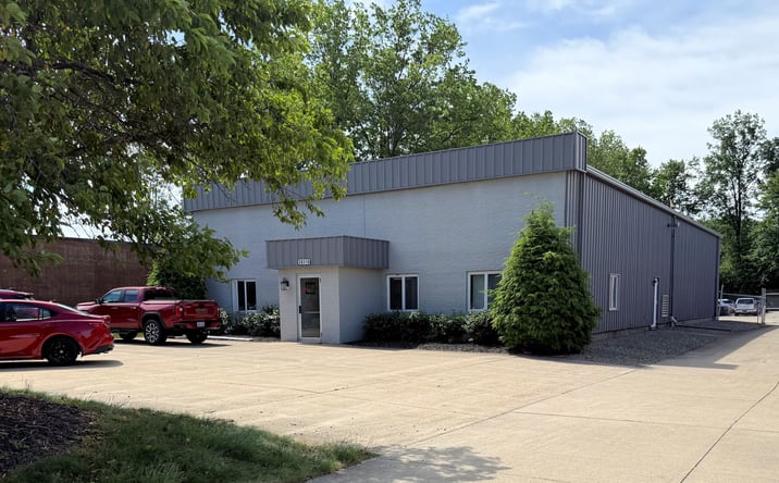 Pictures of Industrial property located at 38316 Airport Parkway, Willoughby, OH 44094 for lease - image #1