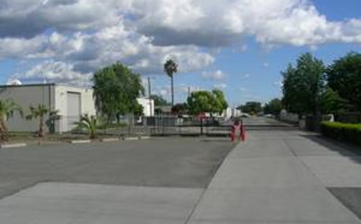 Pictures of Industrial property located at 4672 E. Waterloo Road, Stockton, CA 95215-3209 for lease - image #1