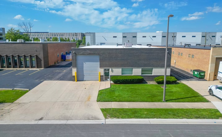 Pictures of Industrial, Office property located at 450 Bennett Road, Elk Grove Village, IL 60007 for lease - image #1