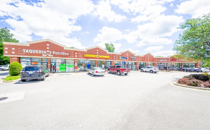 Pictures of Retail property located at 445 W Lake Street, Addison, IL 60101 for lease - image #1