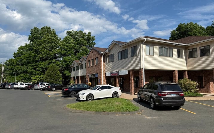 Pictures of Office property located at 15R Hartford Avenue, Granby, CT 06035 for lease - image #1