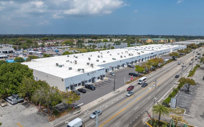 Pictures of Industrial property located at 3849 NW 19th Street # 3849, Lauderdale Lakes, FL 33311 for lease - image #1