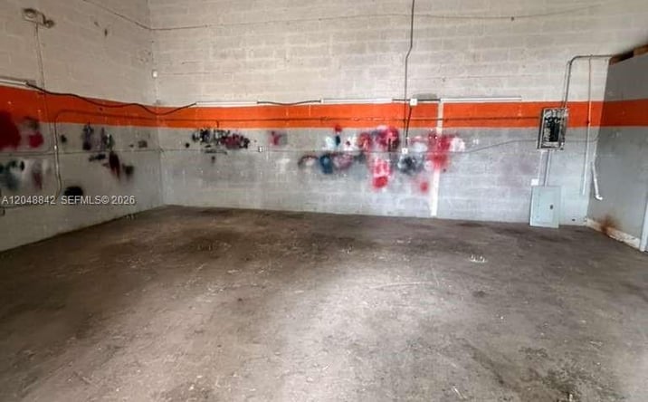 Pictures of Industrial property located at 8000 NW 37th Ave # 13, Hialeah, FL 33147 for lease - image #1