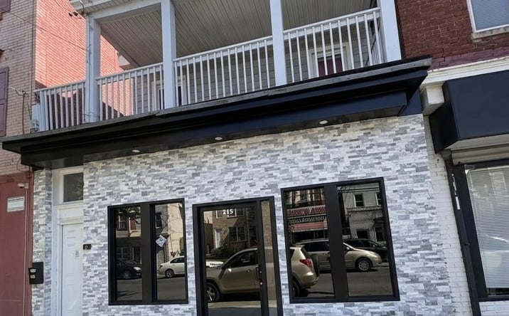 Pictures of Office, Retail property located at 215 Hall Avenue, Perth Amboy, NJ 08861 for lease - image #1