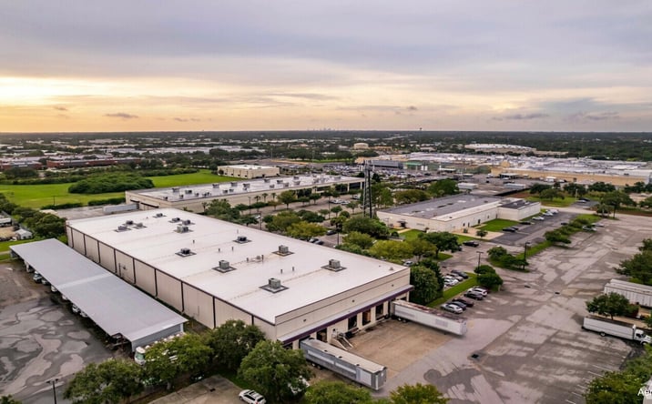 Pictures of Industrial property located at 7975 114th Ave N, Largo, FL 33773 for lease - image #1
