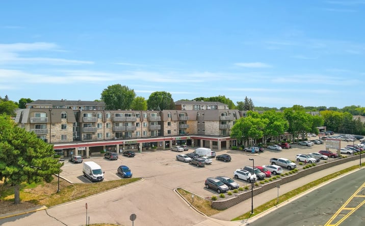 Pictures of Retail property located at 3902-3912 Cedar Grove Pkwy, Eagan, MN 55122 for lease - image #1