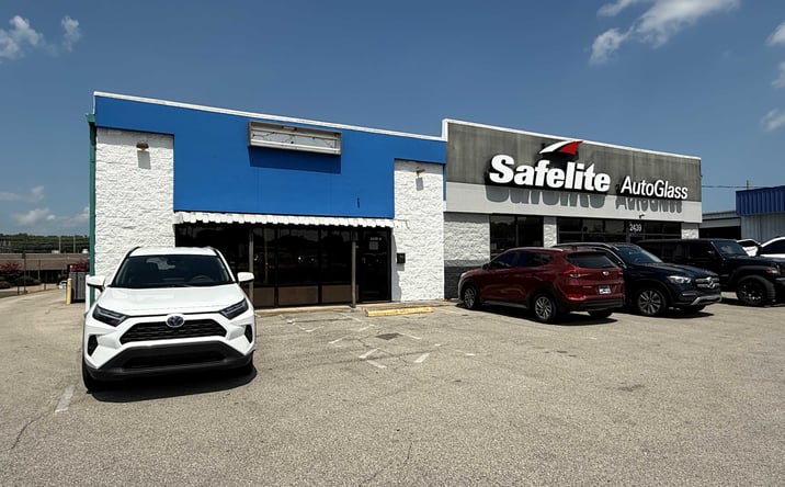 Pictures of Retail, Office, Industrial property located at 2439 Covington Pike, Suite A, Memphis, TN 38128 for lease - image #1