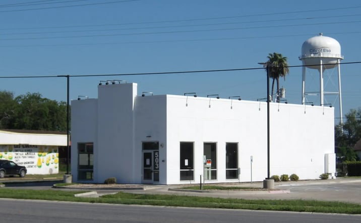 Pictures of Retail property located at 505 E Edinburg Avenue, Elsa, TX 78543 for lease - image #1